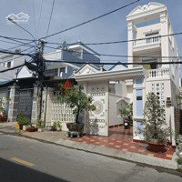 Nhà Đẹp Mặt Tiền Đường 160 Chủ Gấp Bán Về Quê