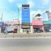 Cho Thuê Tòa Nhà Forrent Bulding 340B Nguyễn Thị Thập, Tân Quy, Thích Hợp Làm Vp, Spa , 450 Triệu/Tháng