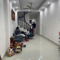 SIÊU HIẾM. Bán nhà Khương Đình, Thanh Xuân. 47m2 x 4 Tầng. 6 ngủ. NGÕ THÔNG. Hơn 8 Tỷ.