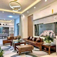 Bán Nhà Mặt Phố 80M2 Tại Mai Dịch, Cầu Giấy, Hn, Giá Siêu Hời Chỉ Với 32 Tỷ Vnd