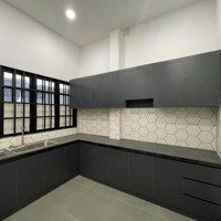 Cho Thuê Nhà Mặt Tiền 49A Trương Quốc Dung, Phường 8, Phú Nhuận