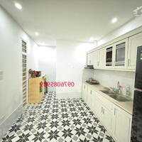 Cho thuê nhà riêng 14 triệu, 60m2 tại Đặng Thai Mai, Quảng An, Tây Hồ, Hà Nội giá cực chất uy tín