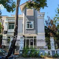 Duy Nhất Căn Bt Đơn Lập Góc 2 Mặt Tiền Đường Lớn. Giá Cực Tốt Cho Nhà Đầu Tư. Liên Hệ: 0948678967