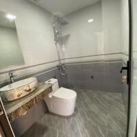 Cho thuê nhà riêng 5 tầng Sài Đồng, Long Biên. 36m. Giá: 14 triệu/tháng. Lh: 0946204597