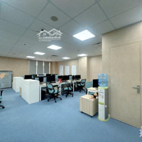 Cho Thuê Văn Phòng 215M2 - Giá Chỉ 115 Triệu/Th, Full Nội Thất Mới Tinh Tại Mặt Tiền Cao Thắng, Q3