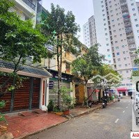 Chính Chủ Bán Nhà Lk 77M2, 4 Tầng Có Thang Máy, Oto Đỗ Cửa, 4Pn- 5 Vệ Sinhmới Hoàn Thiện Full Nội Thất