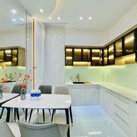 Bán Nhà Riêng Siêu Hot Ở Đường Hồ Bá Kiện, 2,25 Tỷ Vnd, 45 M2, Hẻm Oto Phường 15, Quận 10