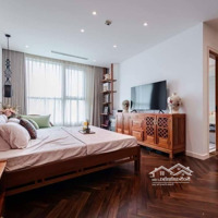 Bán Chung Cư 17T - Hoàng Đạo Thúy, 158M2, 3 Phòng Ngủ. Liên Hệ: 0379455020