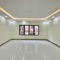 Cho Thuê Nhà Khu Phân Lô Nguyễn Chí Thanh,Diện Tích55M2 X 5 Tầng. Ô Tô Đỗ Cửa Cả Ngày, Giá Thuê 18 Triệu/Th