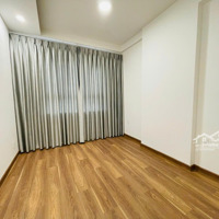 Cho Thuê Căn Hộ Gần Trung Tâm Q7 Căn 2 Phòng Ngủ 2 Vệ Sinhcó Máy Lạnh, Rèm, Bếp, Tủ Bếp, Máy Lạnh Giá 10 Triệu/Tháng