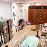 Cho Thuê Nhà Nguyễn Văn Cừ, Quá Đẹp, Giá Êm, Giá: 11 Triệu/Th - Full Đồ
