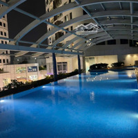 Chính Chủ Gửi Bán Căn Hộ 4 Phòng Ngủ 200M2, 18 Tỷ, Tại Indochina Plaza, Ban Công Đông Nam. Liên Hệ: 0338250658