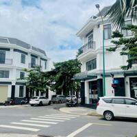 Nhà Vsip2, trung tâm Thành Phố Mới, SHR, diện tích 179m2, thanh toán trước 780 triệu nhận nhà kinh doanh hoặc ở ngay