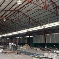 Giá Rẻ Cho Thuê Kho Xưởng Nhà Bèdiện Tích200M2, Giá Rẻ Chỉ 15 Triệu/Th