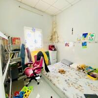 Cần bán gấp nhà 2 mặt hẻm trước sau - Ngô Gia Tự, Quận 10.