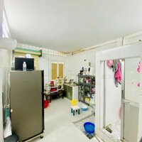 Cần bán gấp nhà 2 mặt hẻm trước sau - Ngô Gia Tự, Quận 10.