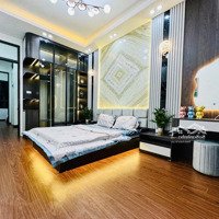 Bán Nhà Đống Đa - Hồ Đắc Di, Kinh Doanh, Ô Tô Đỗ Cửa, Nhà Dân Xây, Ở Luôn, Sẵn Sàng Giao Dịch