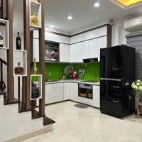 Bán Nhà Phố Nguyễn Xiển. Diện Tích: 33M2/6 Tầng. Ô Tô Đỗ Cửa. Nhà Đẹp. An Ninh Tốt. Giá: 8,85 Tỷ