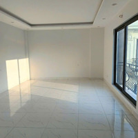 Chính Chủ Bán Nhà Mới Cự Khối,Diện Tích52M2 5T, Giá Chào 5.35 Tỷ, Rẻ Nhất Thạch Bàn, Gần Đường Ô Tôchính