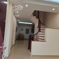 Nhà Dân Xây Ô Tô Vào Nhà Ở Ngay Di Trạch,Diện Tích46M2,Mặt Tiền4M