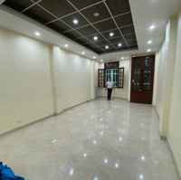 Cho Thuê Nhà Phố Đại Từ-Hoàng Mai, Diện Tích: 50M X 5 Tầng, Mt: 4M. Thông Sàn, Không Thang Máy, Mặt Hồ