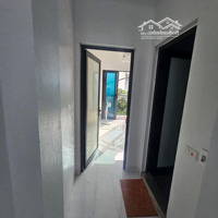 Chị Mình Cần Bán Ngôi Nhà 3 Tầng Mớidiện Tích44M2 Đường Thông Oto Sáp Mai Võng La Đa - Hn