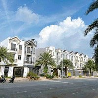 Chính Chủ Bán Nhà 3 Lầu Đường 16M Đối Diện Căn Hộ Centana,Diện Tích100M Giá Bán 8,5 Tỷ. Sổ Hồng Riêng