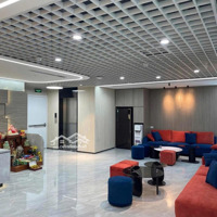 Cho Thuê Nhà Mặt Phố Đê La Thành, Đống Đa, Hà Nội, Diện Tích 260M2 Thông Sàn Đầy Đủ Thiết Bị Pccc