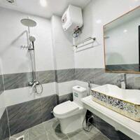 NHÀ ĐẸP DÂN XÂY PHỐ KIM QUAN 40M2, 5 TẦNG, MẶT TIỀN 4M,6.3 TỶ,LONG BIÊN.