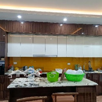 Bán Nhà Mặt Phố Trương Định 7 Tầng Thang Máy 125M2-42 Tỷ
