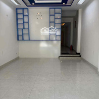 Kẹt Bank - Bán Gấp Nhà 3 Tầng Tôn Quang Phiệt 90M2 Đối Diện Trường - Giá Tốt