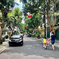 Siêu Phẩm 40M Đông Dư Đường Ô Tô Để Trong Đất - Cách Vài Mét Ra Trục Chính Ô Tô Tải Tránh