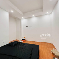 Bán Nhà Hạ Yên Quyết - Cầu Giấy - 48M2 Giá Chỉ 13 Tỷ 500 - Ô Tô Đỗ Cửa Ô Tô Vào Tận Nhà