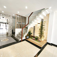 Giá Đầu Tư, Mặt Phố Trần Quốc Hoàn,Diện Tích73M2X8T Thang Máy, Lô Góc 3 Thoáng, Kd Đỉnh, Nhỉnh 30 Tỷ.