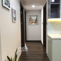Cần Cho Thuê Căn Hộ Quận 4 Saigon Royal 2 Phòng Ngủ- 2 Vệ Sinhnhà Đẹp, Giá Tốt. Liên Hệ: 0909024895