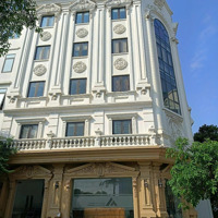 Cho Thuê Biệt Thự Siêu Đẹp Ngõ 214 Nguyễn Xiển,Diện Tích162M2, Xd 5,5 Tầng, Lô Góc, Đường To, Tiện Kd