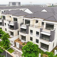 Biệt Thự Góc 2 Mặt View Trực Diện Sông Và Công Viên Aqua City 1 Triệuệt 2Lầu 1Sân Thượng Nhận Nhà Ngay