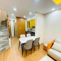 Tôi Chính Chủ Cần Bán Ch Đẹp, Vì Chuyển Công Việc, Nhà Hai Mặt Thoáng, 2 Phòng Ngủ Sổ Đỏ Riêng, Giá 1.X Tỷ