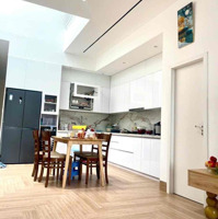 Chính Chủ Bán Nhà 2 Tầng Trung Tâm Sơn Trà, 100M2, Đường 7M5, Nhà Đẹp, Xây Kiên Cố, Giá Cực Tốt