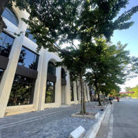 Cho Thuê Nhà Mặt Phố 700M2 Mặt Bằng Võ Chí Công, Mt: 24M Siêu Đẹp Làm Showroom Ô Tô