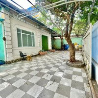 Cơ Hội Vàng - Cho Thuê Biệt Thự Cổ Mặt Tiền Quận 3 - Cần Tân Trang