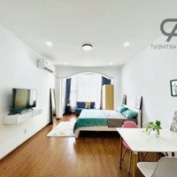 Siêu Phẩm Ch Rộng 45M2 Studio - 1 Phòng Ngủtách Bếp Gần Chợ Bến Thành
