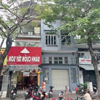 Nhà Mặt Tiền Đường Phạm Văn Đồng_ Giá Bán 11.5Tỷ_5M Ngang_3.5 Tầng, Sổ Chính Chủ Sang Tên Ngay.