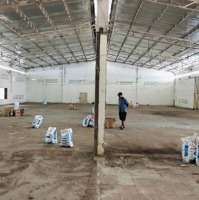 Cho Thuê Xưởngdiện Tích1.820M2 Giá Bán 110 Triệu Gần Tô Ký Q12