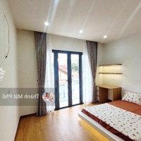 Bán Nhà Ngô Gia Tự, Long Biên 40M2, 5T 5.85 Tỷ. Hiếm! Nhà Đẹp, Ở Ngay, 10M Oto Tránh