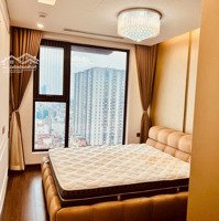Cho Thuê Gấp Căn Hộ Chung Cư Green Diamond - 93 Láng Hạ, 92M2, 2 Phòng Ngủ Đủ Đồ, Tầng Cao, View Thoáng