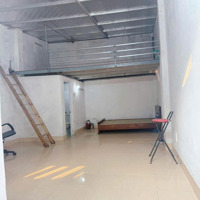 Bán Nhà Cấp 4 Ngay Chợ Thôn 1 Vạn Phúc Thanh Trì. Diện Tích: 30M, Mt4M, Gần Ô Tô, Sổ Cc, Giá Bán 1.65 Tỷ