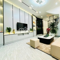 Bán Nhà Lô Góc Ngõ 112 Phố Ngọc Khánh, Quận Ba Đình Cơ Hội Vàng! Nhà Đẹp Giá Tốt Cần Bán Gấp