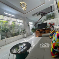 Nhà Full Nội Thất 1 Trệt 2 Lầu Sân Thượng 3 Phòng Ngủ 3 Vệ Sinh5X16M Hẻm Xe Hơi Gần Nam Long Trần Trọng Cung