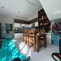 Nhà Full Nội Thất 1 Trệt 2 Lầu Sân Thượng 3 Phòng Ngủ 3 Vệ Sinh5X16M Hẻm Xe Hơi Gần Nam Long Trần Trọng Cung